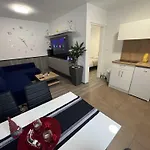 Adam & Eva, Near Terme Olimia, Free Parking דירה *