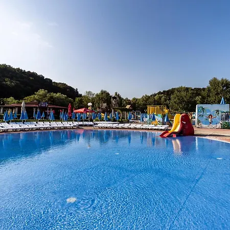 Apartmán Adam & Eva, Near Aqualuna, Free Parking Podčetrtek