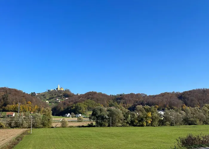 Adam & Eva, Near Terme Olimia, Free Parking