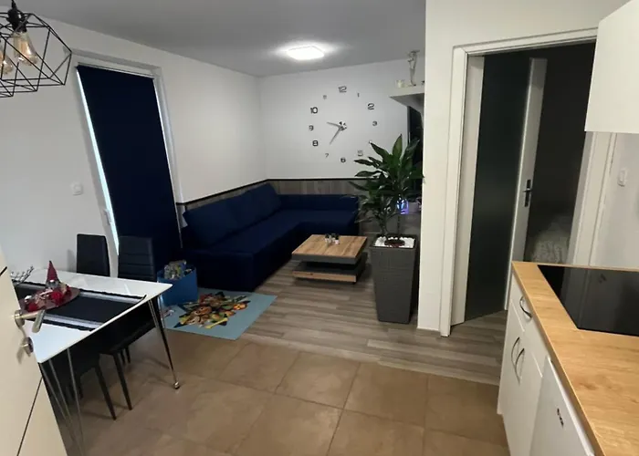 Adam & Eva, Near Terme Olimia, Free Parking *